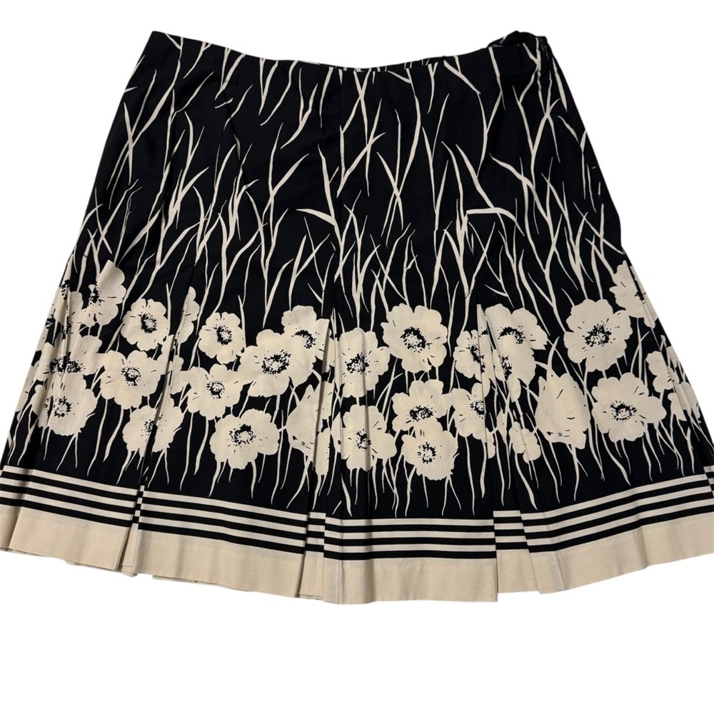 Villager Vintage Liz Claiborne Poppy Flower Cotton Black and Tan Skirt Size 16